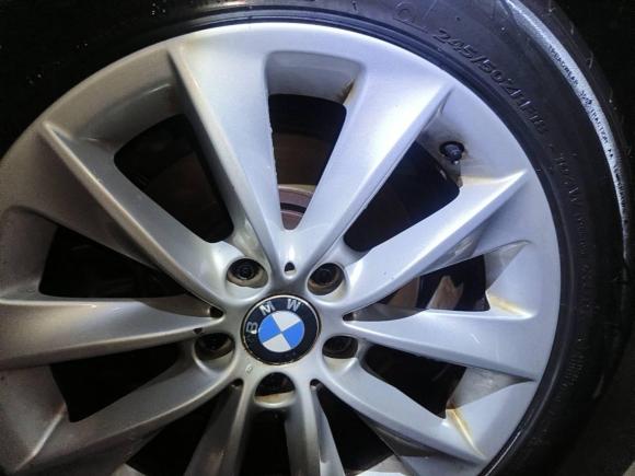 [上海·皖A] 二手宝马宝马X32013款 xDrive20i 豪华型