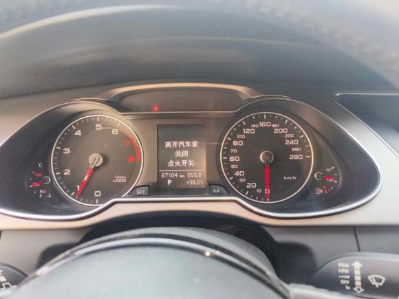 [青岛·鲁B] 二手奥迪奥迪A4L2013款 35 TFSI 自动标准型