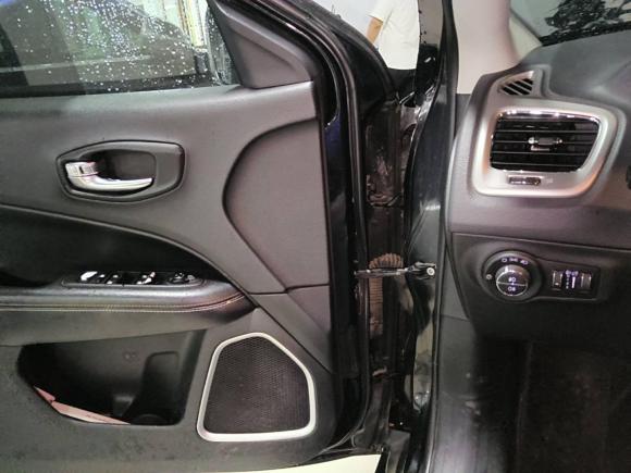 [义乌·皖S] 二手Jeep指南者2017款 200T 自动家享版