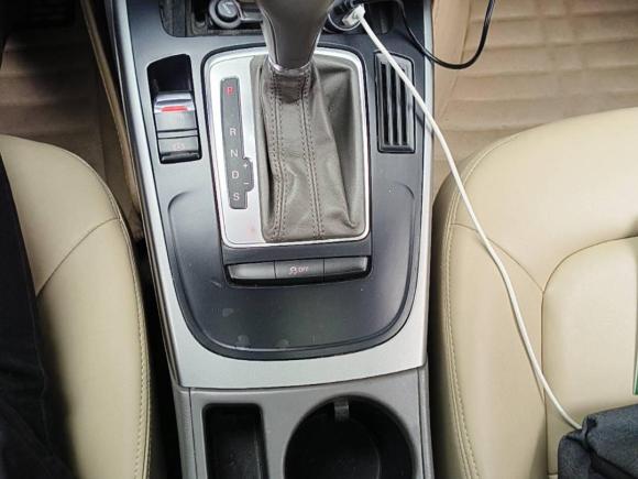 [成都·川A] 二手奥迪奥迪A4L2012款 1.8 TFSI 自动舒适型