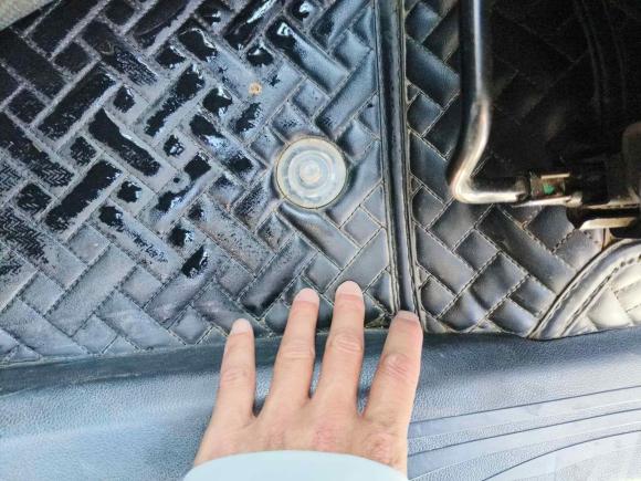 [合肥·皖A] 二手长城炮2021款 2.0T商用版手动柴油四驱精英型长箱GW4D20M