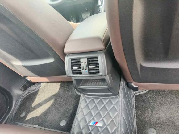 [上海·沪B] 二手宝马宝马X32014款 xDrive20i X设计套装