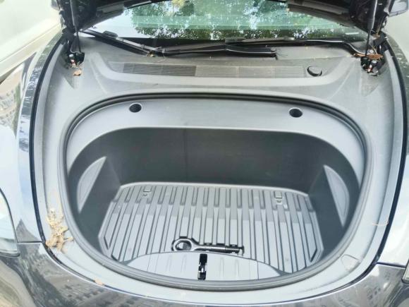 [上海·沪A] 二手特斯拉Model 32022款 后轮驱动版