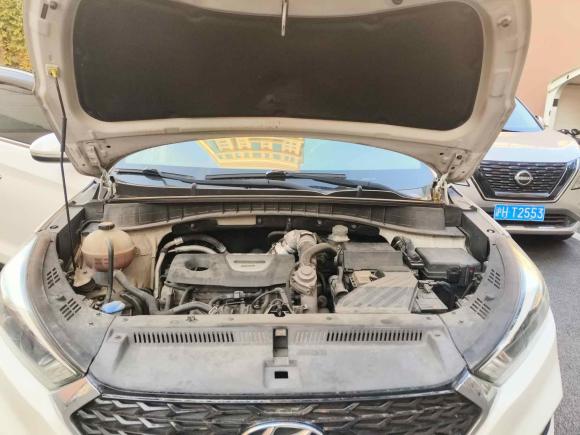 [上海·沪B] 二手现代途胜2015款 1.6T 双离合两驱智能型