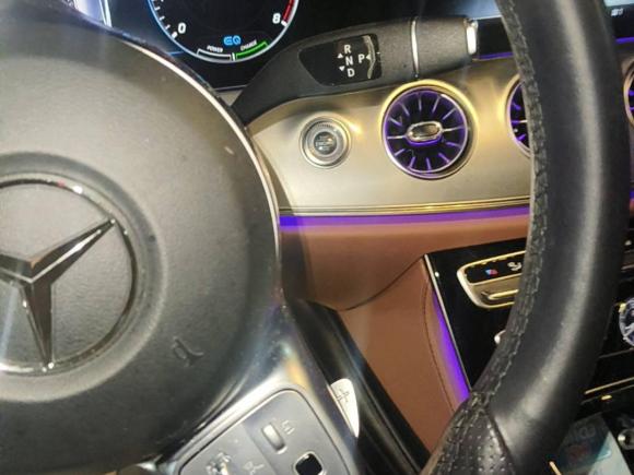 [杭州·沪D] 二手奔驰奔驰E级2020款 E 260 4MATIC 轿跑车