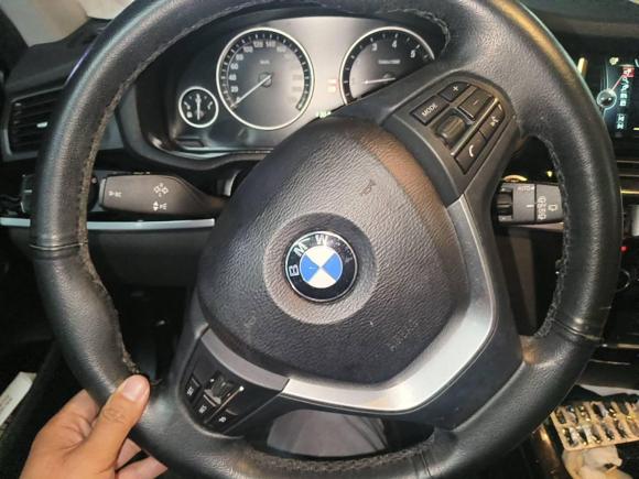 [上海·沪A] 二手宝马宝马X32014款 xDrive20i X设计套装