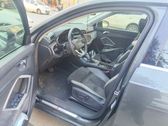 [湖州·浙E] 二手奥迪奥迪Q32021款 35 TFSI 时尚动感型