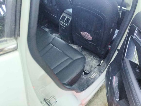 [上海·皖H] 二手哈弗哈弗H6 Coupe2016款 蓝标 1.5T 手动两驱都市型