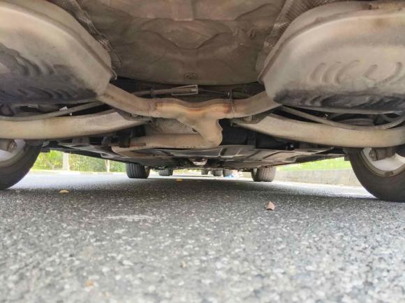 [苏州·苏E] 二手别克君越2013款 2.4L SIDI领先舒适型