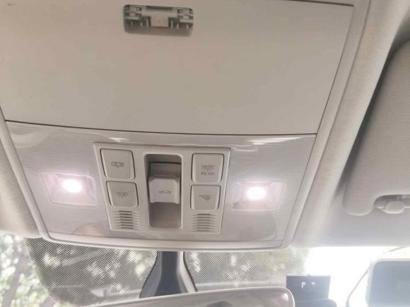 [广州·粤S] 二手大众凌渡2015款 330TSI DSG豪华版