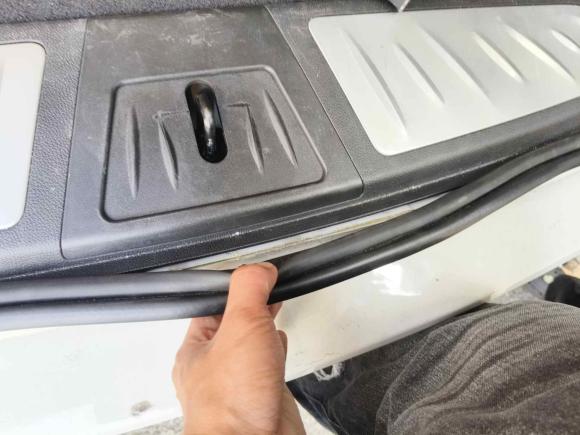 [广州·粤A] 二手别克昂科威Plus2017款 28T 四驱精英型