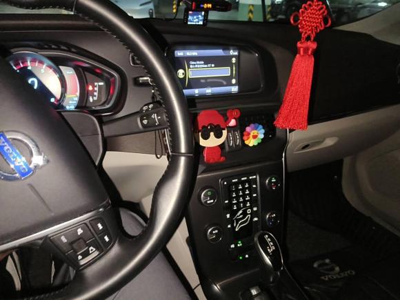 [嘉兴·浙F] 二手沃尔沃沃尔沃V402013款 2.0T 智雅版