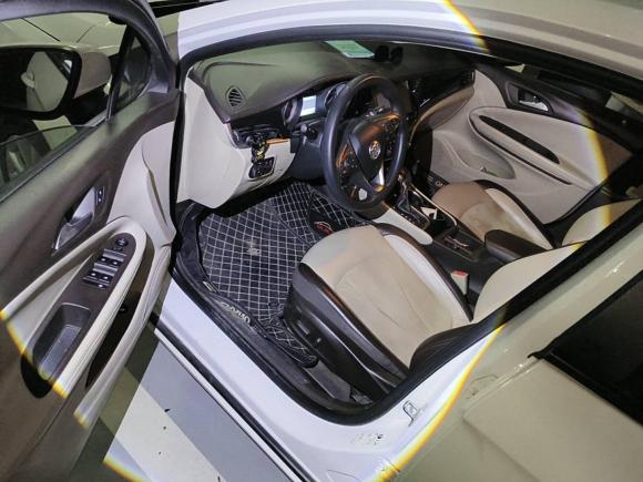 [合肥·皖E] 二手别克威朗2015款 三厢 15S 自动领先型