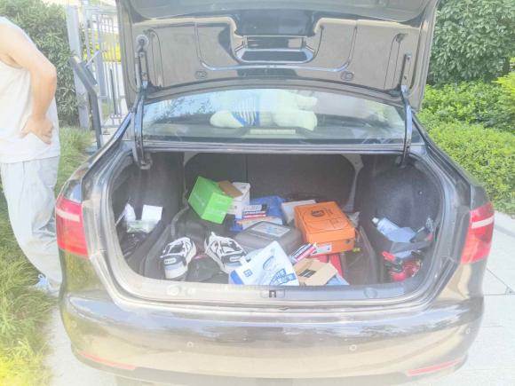 [台州·浙J] 二手大众朗逸2013款 改款 1.6L 自动豪华版