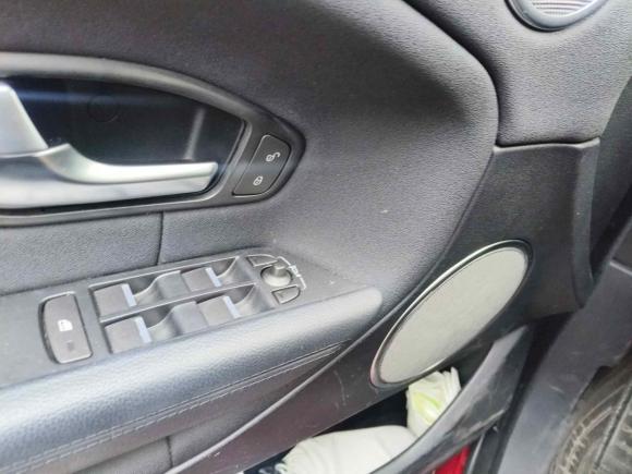 [杭州·浙A] 二手路虎揽胜极光2018款 240PS SE 智耀版