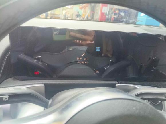 [上海·沪A] 二手奔驰奔驰EQB2022款 EQB 350 4MATIC 首发特别版