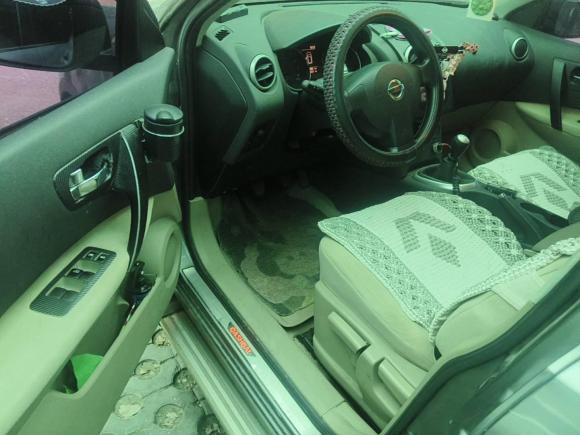 [武汉·鄂A] 二手日产逍客2011款 2.0XL 火 6MT 2WD