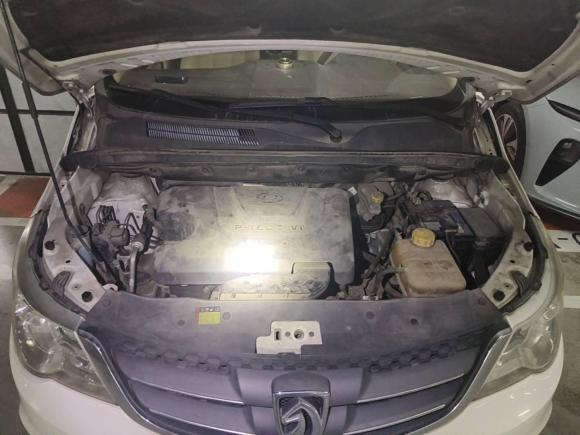 [常州·粤S] 二手宝骏宝骏7302014款 1.5L 手动标准型 7座