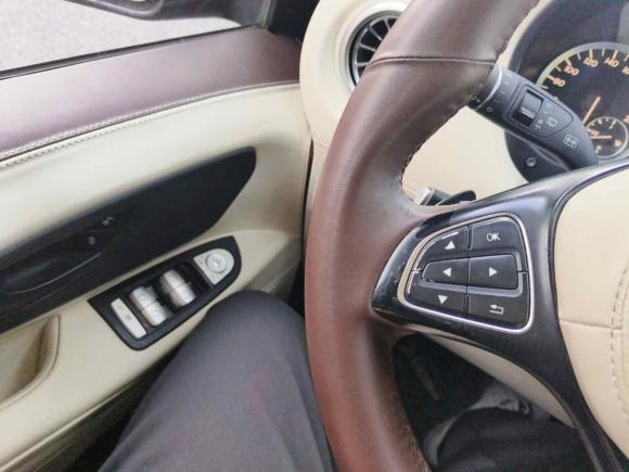 [杭州·浙A] 二手奔驰威霆2018款 2.0T 精英版 7座 国V