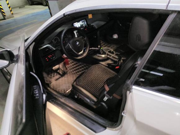 [南昌·赣A] 二手宝马宝马4系2014款 420i 敞篷时尚型