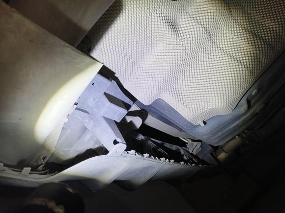 [广州·湘A] 二手奔驰奔驰C级2019款 C 260 L 运动版