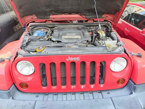 [上海·沪A] 二手Jeep牧马人2013款 3.6L Sahara 两门版