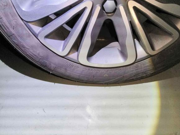 [上海·沪A] 二手零跑汽车零跑T032021款 400轻享版 三元锂