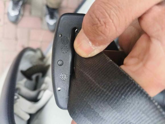 [南京·苏A] 二手标致标致30082016款 2.0L 自动潮流版