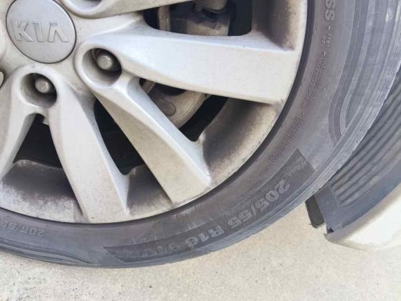 [武汉·鄂A] 二手起亚起亚K32015款 1.6L 自动DLX