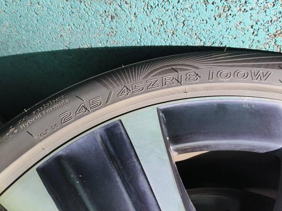 [深圳·粤B] 二手奔驰奔驰E级新能源2022款 改款三 E 350 e L 插电式混合动力轿车