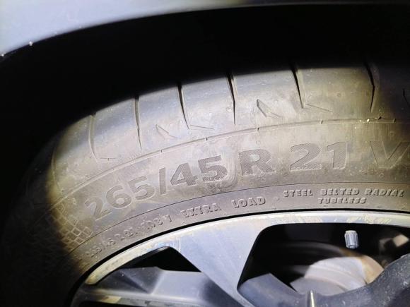 [成都·川A] 二手蔚来蔚来ES82020款 415KM 签名版 六座版