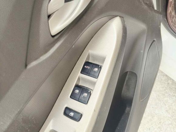 [宁波·浙B] 二手五菱汽车五菱宏光2021款 改款1.5L S舒适型 电动助力LAR