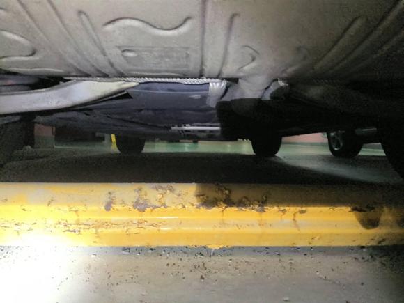 [南京·苏A] 二手英菲尼迪英菲尼迪QX302017款 1.6T 两驱时尚版