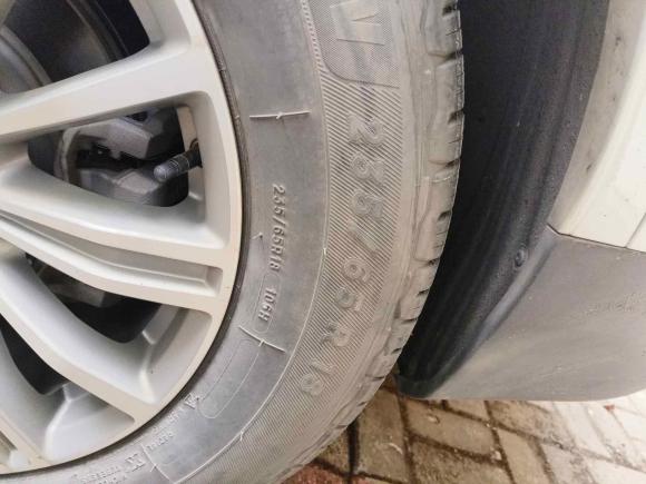 [南昌·赣A] 二手凯迪拉克凯迪拉克XT52018款 28T 四驱豪华型