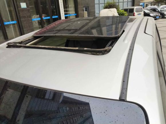 [无锡·苏B] 二手别克别克GL82011款 3.0L XT豪华商务旗舰版