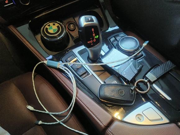 [广州·津K] 二手宝马宝马5系2017款 520Li 典雅型