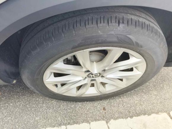 [青岛·鲁U] 二手大众T-ROC探歌2020款 280TSI DSG两驱精英型