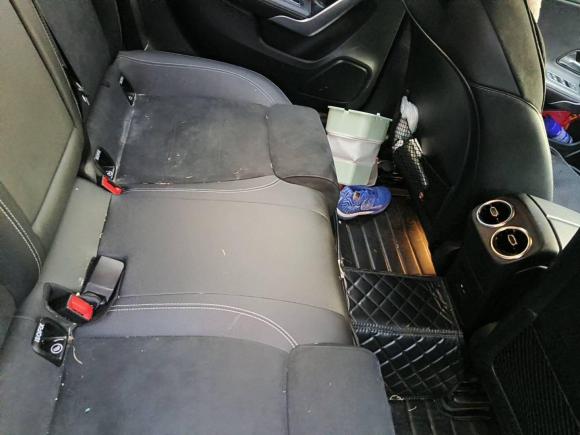 [杭州·浙A] 二手奔驰奔驰A级2020款 改款 A 200 L 运动轿车时尚型