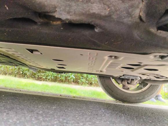 [广州·粤A] 二手路虎路虎卫士2023款 130 3.0T P400 HSE