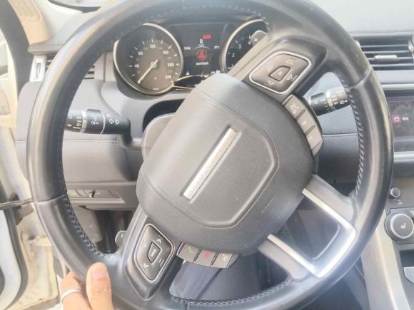 [温州·浙C] 二手路虎揽胜极光2016款 2.0T PURE 风尚版