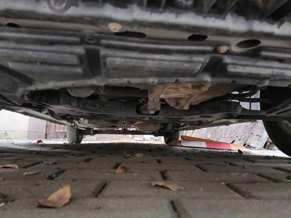 [武汉·鄂A] 二手日产日产NV2002016款 改款 1.6L 手动豪华型