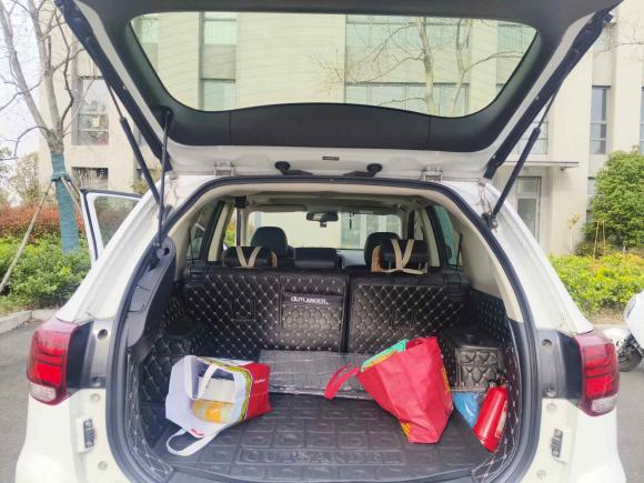 [常州·苏D] 二手三菱欧蓝德2018款 2.4L 四驱精英版 5座