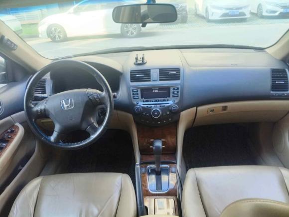 [苏州·苏E] 二手本田雅阁2007款 2.4L 自动舒适经典版