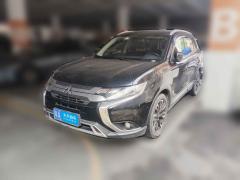 [广州·粤A] 三菱欧蓝德2019款 2.4L 四驱致享版 7座 国VI