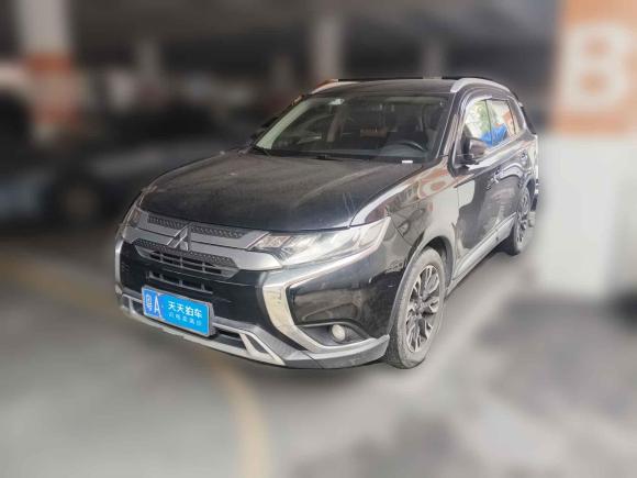 [广州·粤A] 二手三菱欧蓝德2019款 2.4L 四驱致享版 7座 国VI