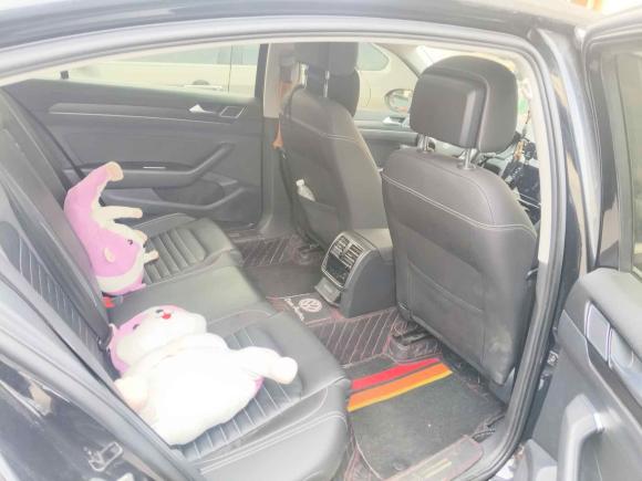 [青岛·鲁U] 二手大众迈腾2020款 330TSI DSG 领先型