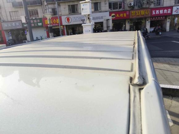 [无锡·苏B] 二手上汽大通MAXUS新途V802019款 2.5T经典款AMT傲运通短轴中顶5/6座