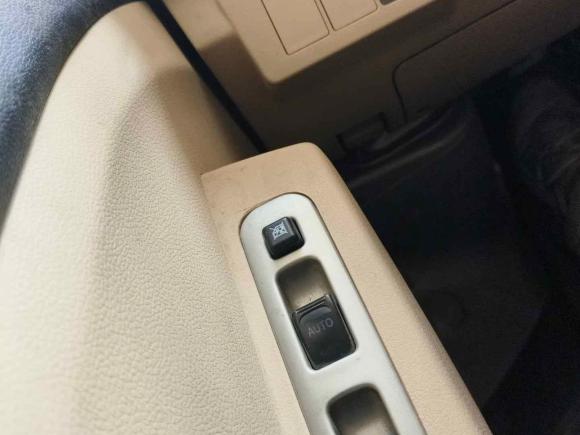 [温州·浙C] 二手长安跨越跨越王X12022款 1.2L舒适型载货汽车单排双后轮2990轴距3.05米LJ469Q-AEB