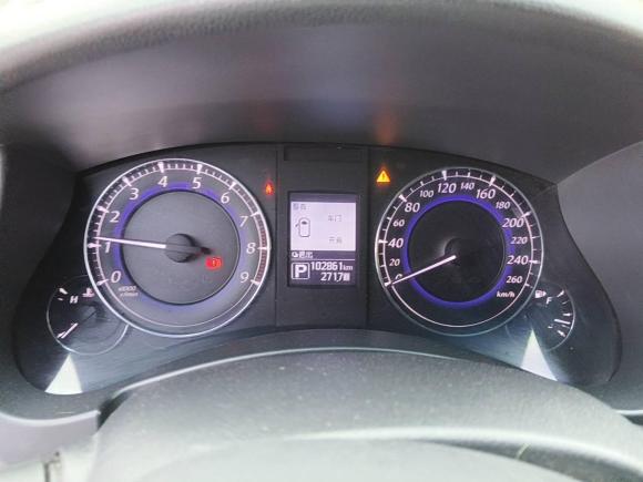 [济南·鲁E] 二手英菲尼迪英菲尼迪QX502015款 2.5L 悦享版