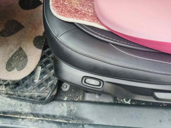 [成都·川G] 二手smartsmart fortwo2018款 0.9T 66千瓦硬顶先锋版 国V